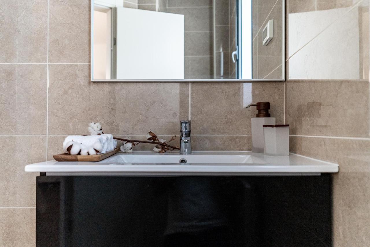 Deluxe 3 Bedrooms Flat In Residential Area Yerusalem Bagian luar foto